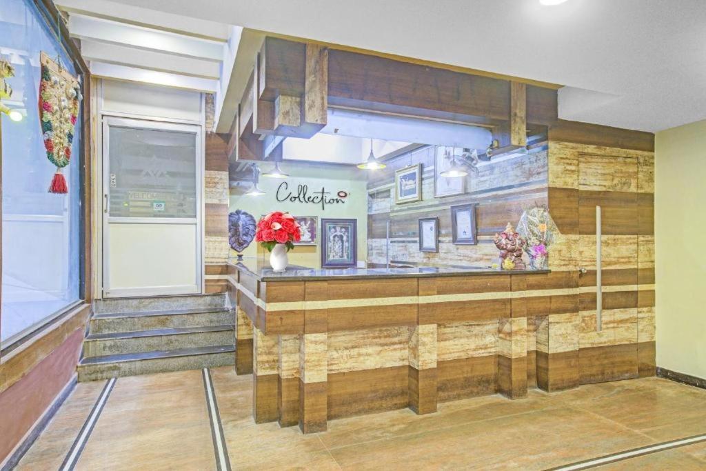 Hotel Mgr Puduččéri Exteriér fotografie